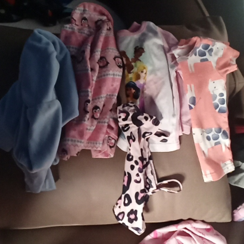 33 items total - Picture 13 of 13
